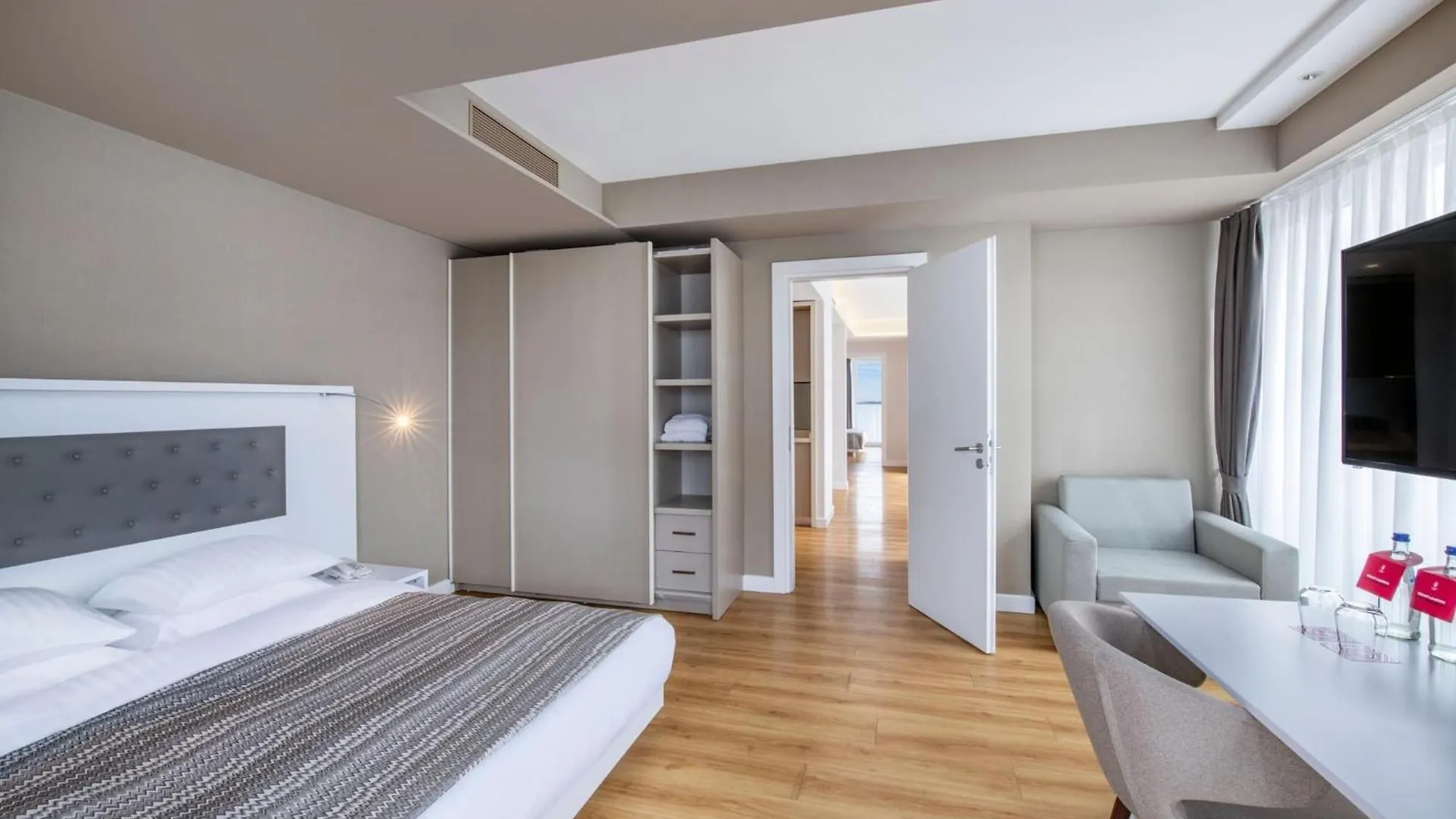 Daire Allince Palace By Marriott Aparthotel Batum