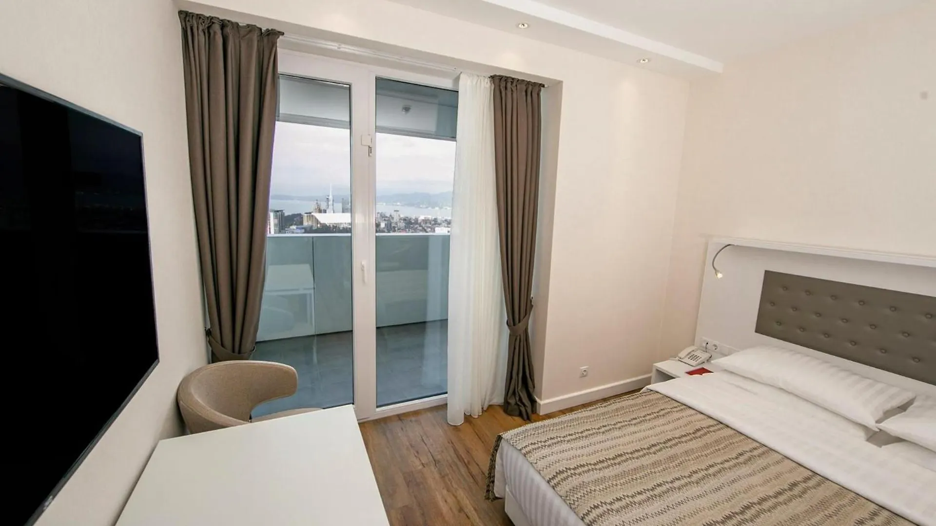 Apartment Allince Palace By Marriott Aparthotel Batumi